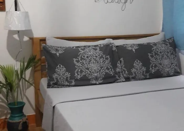 The Treehouse B @ Trees Residences Apartment *